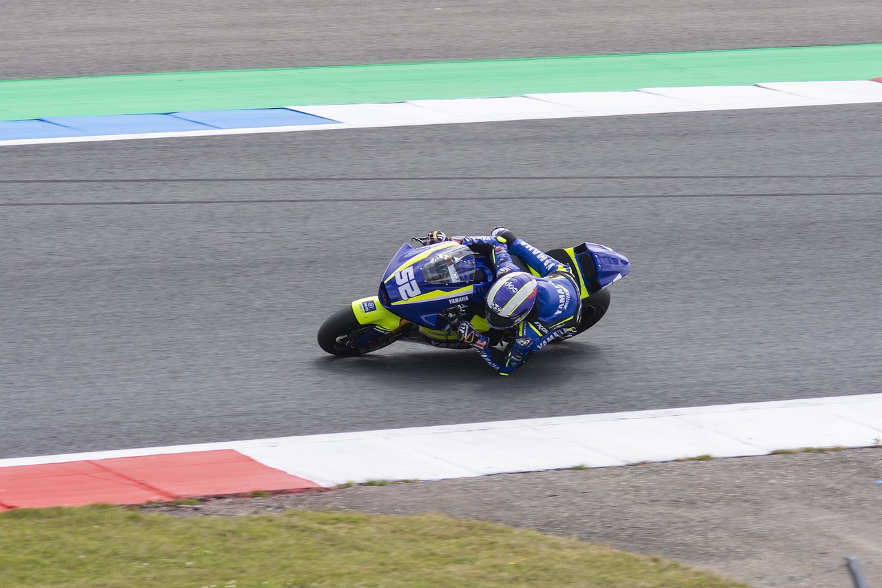 為核心的模 為核心的模