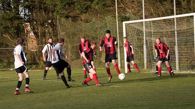 詹姆斯三节结束仅得3分！第四节开局战况如何？.