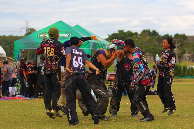 足球商業化 足球商業化